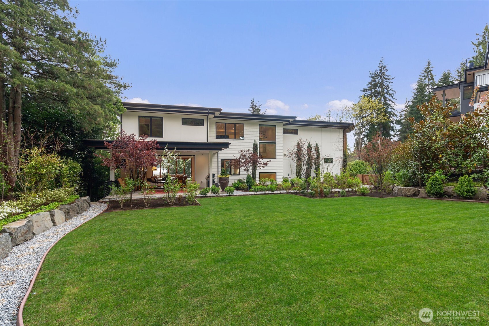 9818 SE 42nd Place Mercer Island WA 98040