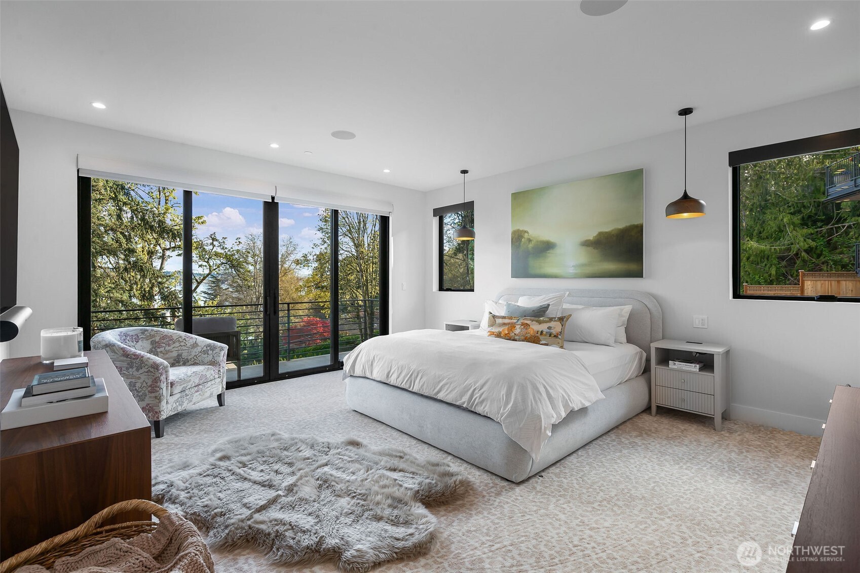 9818 SE 42nd Place Mercer Island WA 98040