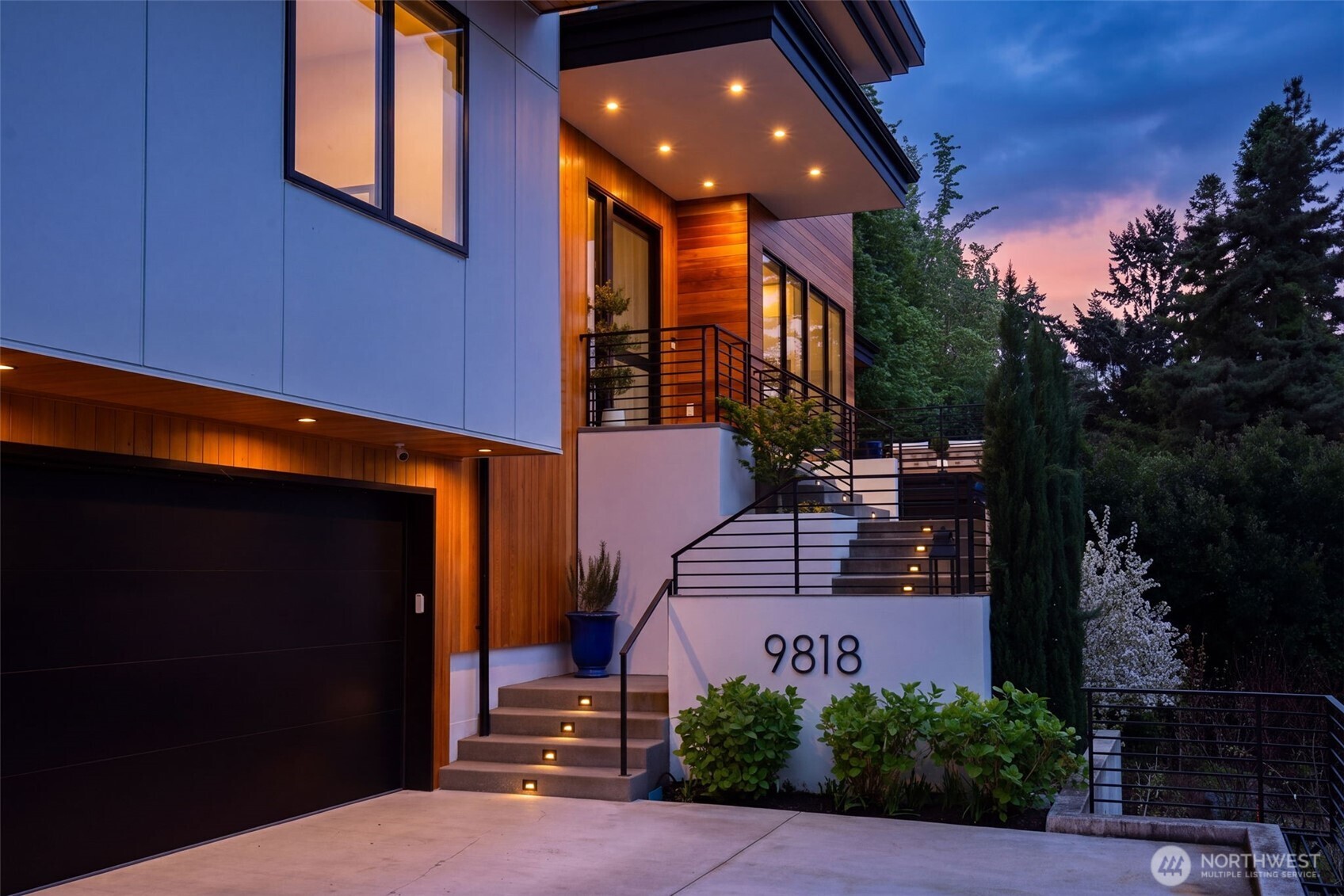 9818 SE 42nd Place Mercer Island WA 98040