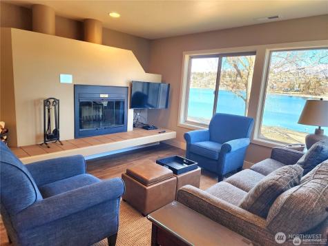 1 Beach 581-a Manson WA 98831