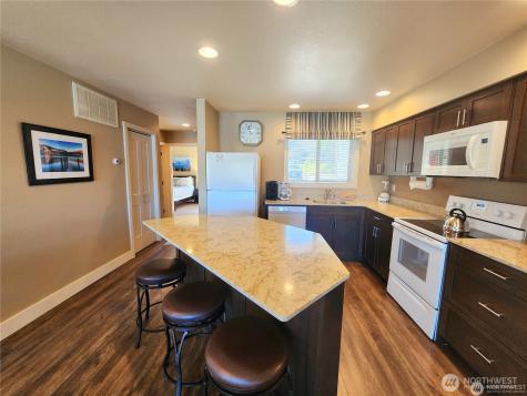 1 Beach 581-a Manson WA 98831