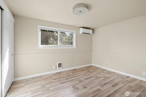 3012 SW 102nd Street Seattle WA 98146