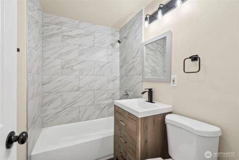 3012 SW 102nd Street Seattle WA 98146