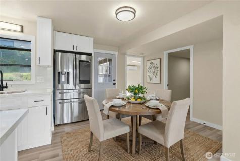 3012 SW 102nd Street Seattle WA 98146