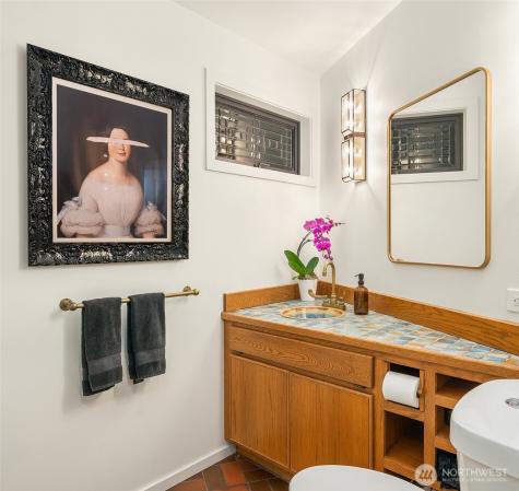 7515 SE 76th Street Mercer Island WA 98040