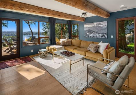 7515 SE 76th Street Mercer Island WA 98040