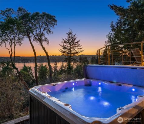 7515 SE 76th Street Mercer Island WA 98040