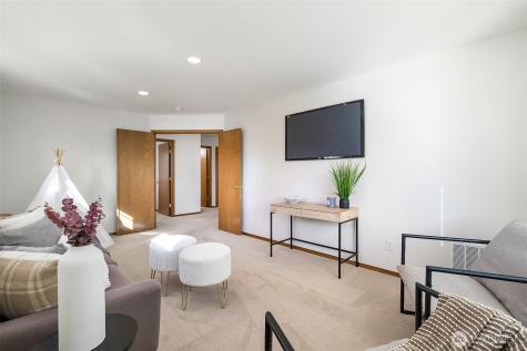 4921 147th Place SE Everett WA 98208