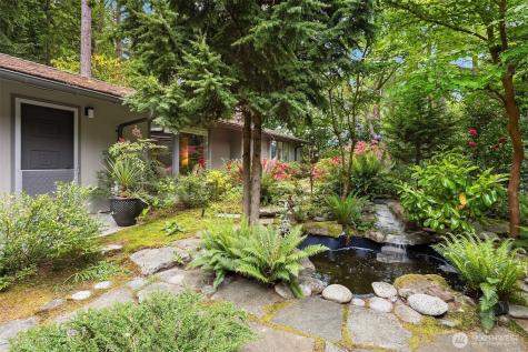 114 NW Highland Drive Shoreline WA 98177