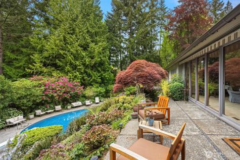 114 NW Highland Drive Shoreline WA 98177