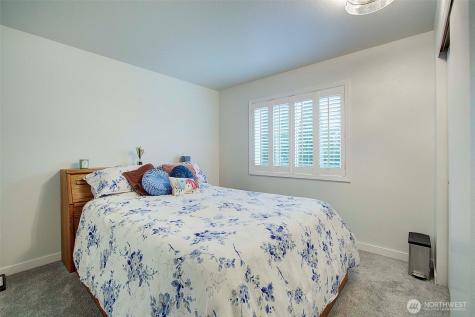 929 224th Avenue NE Sammamish WA 98074