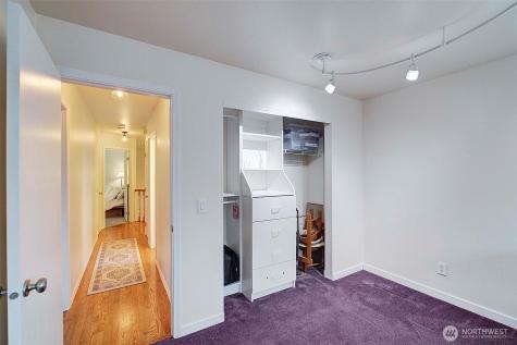929 224th Avenue NE Sammamish WA 98074