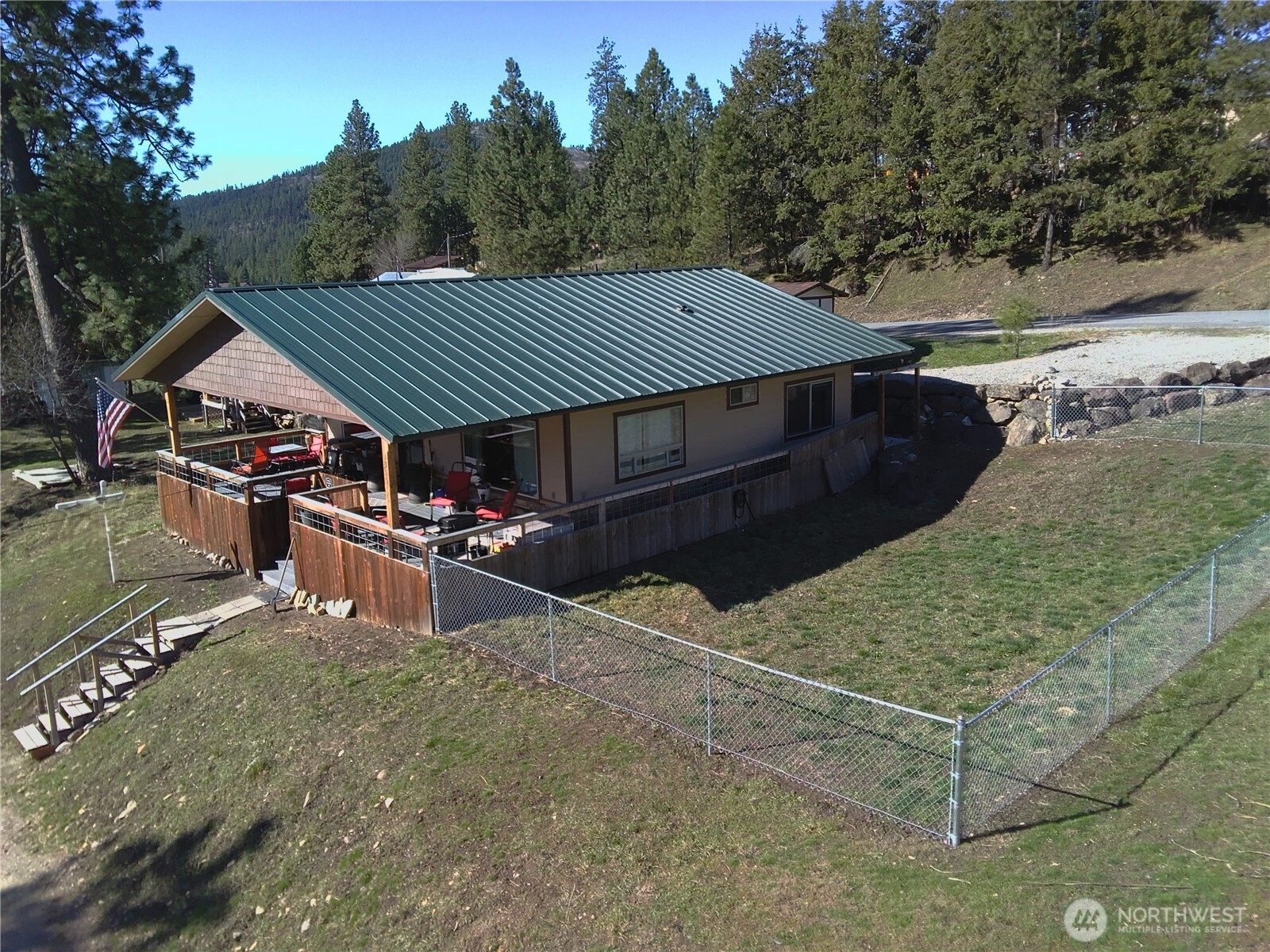 1054 Lower Madison Republic WA 99166