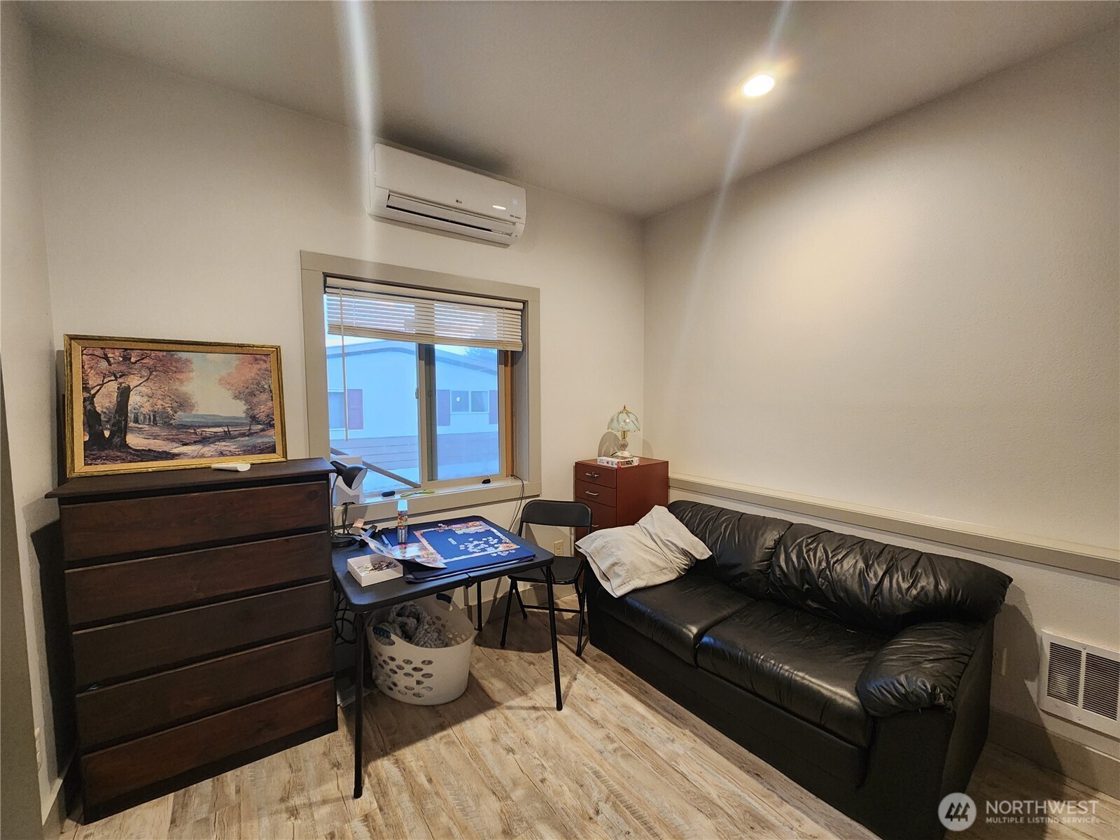 1054 Lower Madison Republic WA 99166