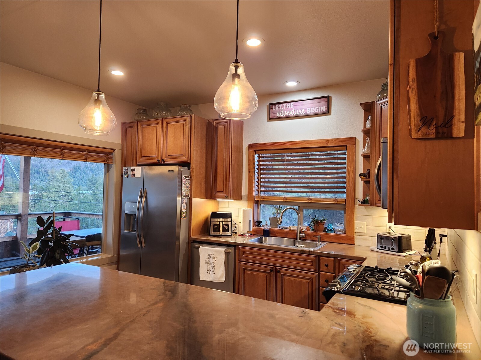 1054 Lower Madison Republic WA 99166