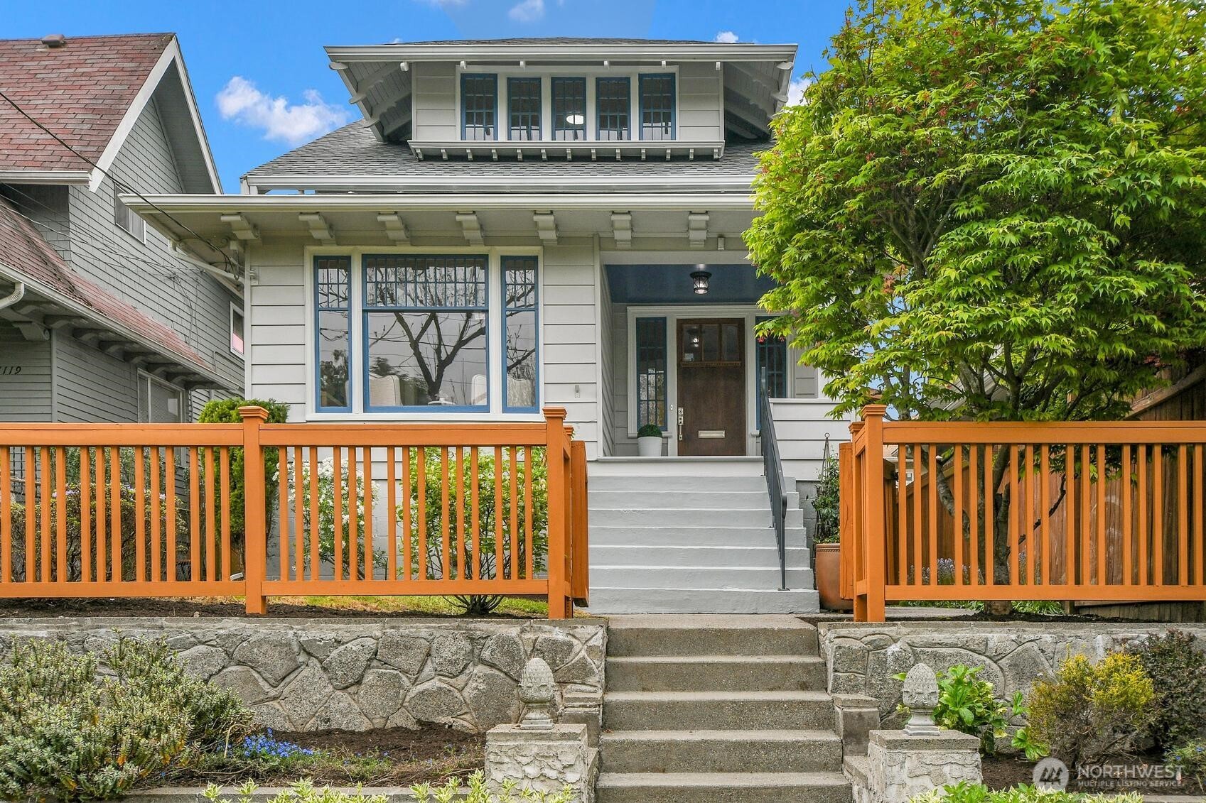 1121 27th Avenue Seattle WA 98122