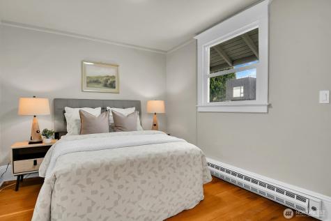 1121 27th Avenue Seattle WA 98122