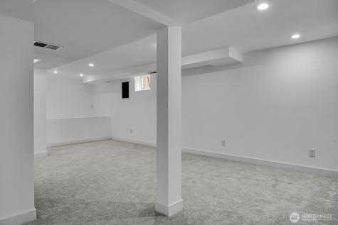 1121 27th Avenue Seattle WA 98122