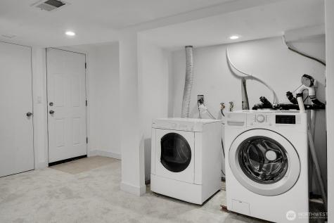 1121 27th Avenue Seattle WA 98122