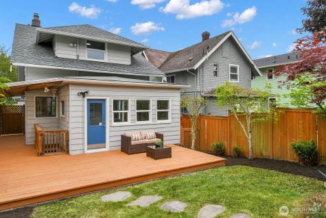 1121 27th Avenue Seattle WA 98122