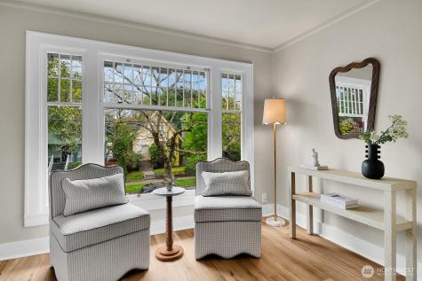 1121 27th Avenue Seattle WA 98122