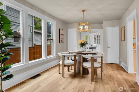 1121 27th Avenue Seattle WA 98122