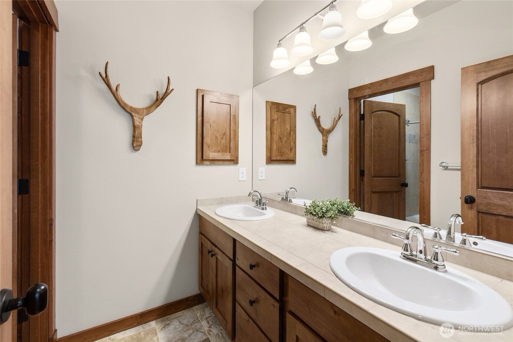262 Black Nugget Cle Elum WA 98922