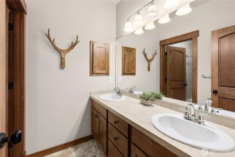 262 Black Nugget Cle Elum WA 98922