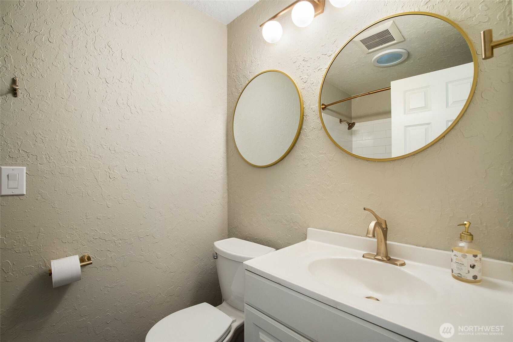 8924 NE 191st Place Bothell WA 98011