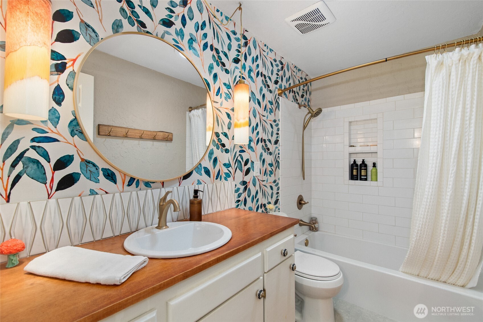 8924 NE 191st Place Bothell WA 98011