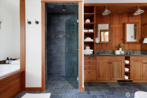 195 Perry Drive Coupeville WA 98239