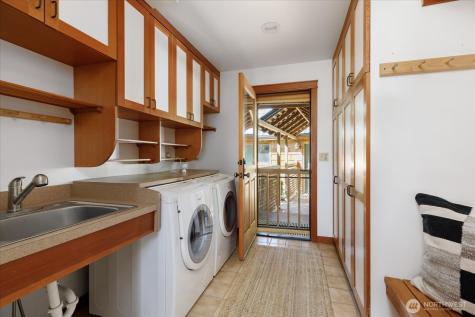 195 Perry Drive Coupeville WA 98239