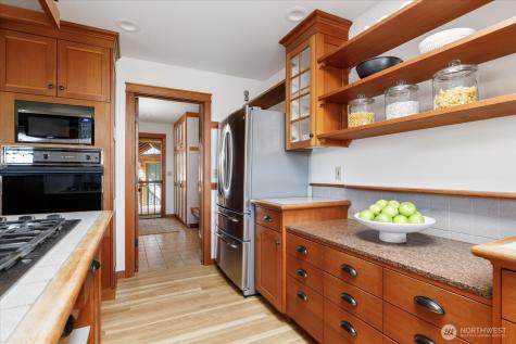 195 Perry Drive Coupeville WA 98239