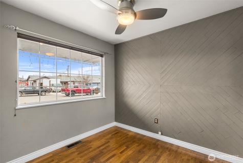 709 Schons Place Wenatchee WA 98801