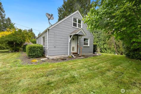 11513 Jovita Blvd E Edgewood WA 98372