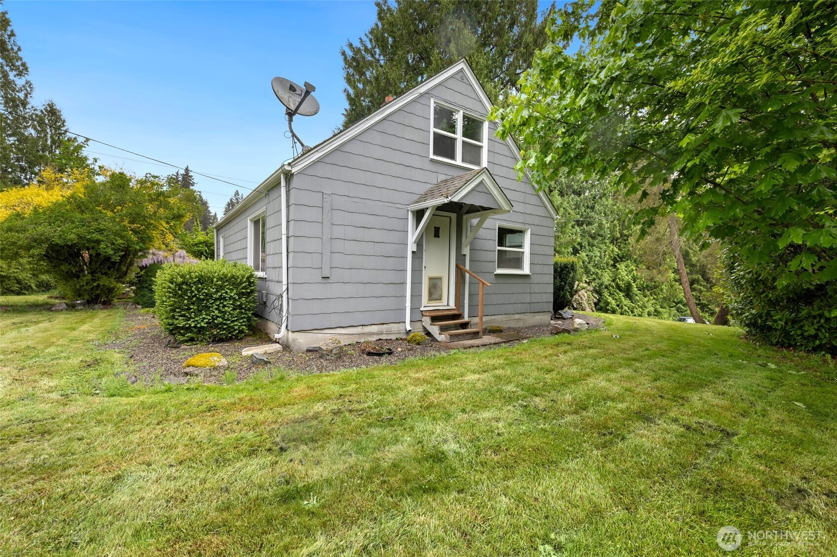 11513 Jovita Blvd E Edgewood WA 98372