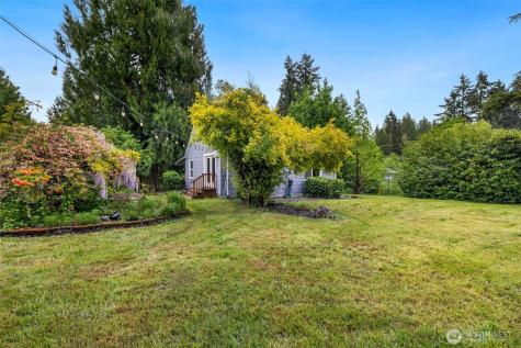 11513 Jovita Blvd E Edgewood WA 98372