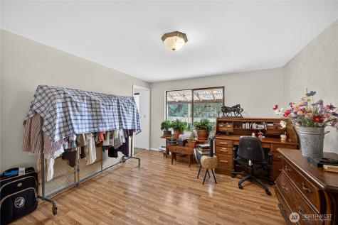 596 Forrest Way Camano Island WA 98282