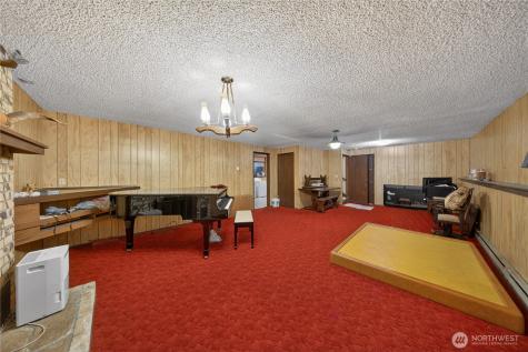 596 Forrest Way Camano Island WA 98282