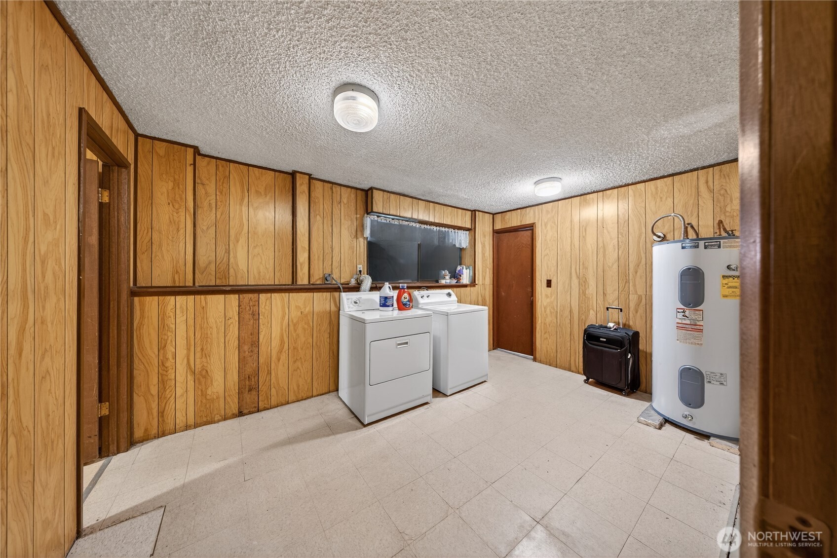 596 Forrest Way Camano Island WA 98282