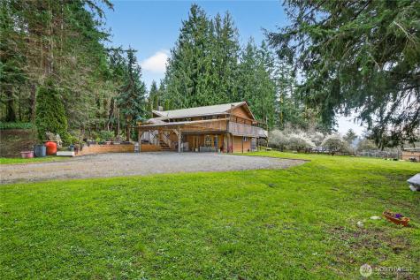 596 Forrest Way Camano Island WA 98282