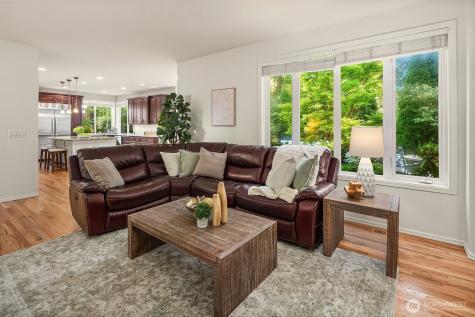 27131 SE 25th Place Sammamish WA 98075