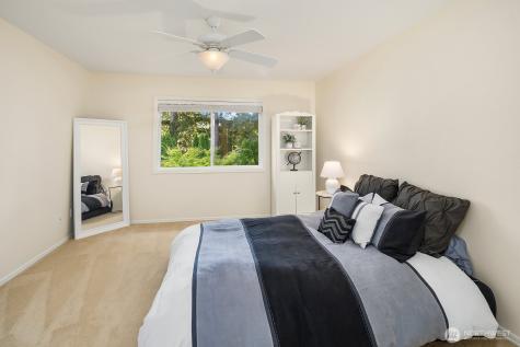 27131 SE 25th Place Sammamish WA 98075