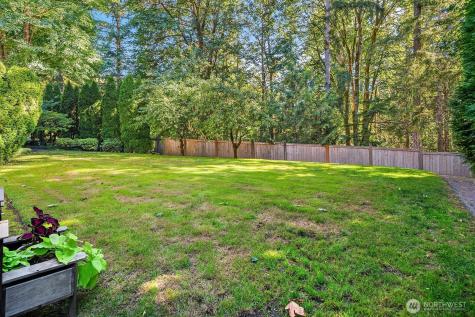 27131 SE 25th Place Sammamish WA 98075