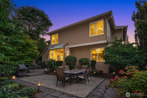 27131 SE 25th Place Sammamish WA 98075