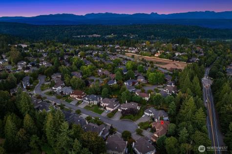27131 SE 25th Place Sammamish WA 98075