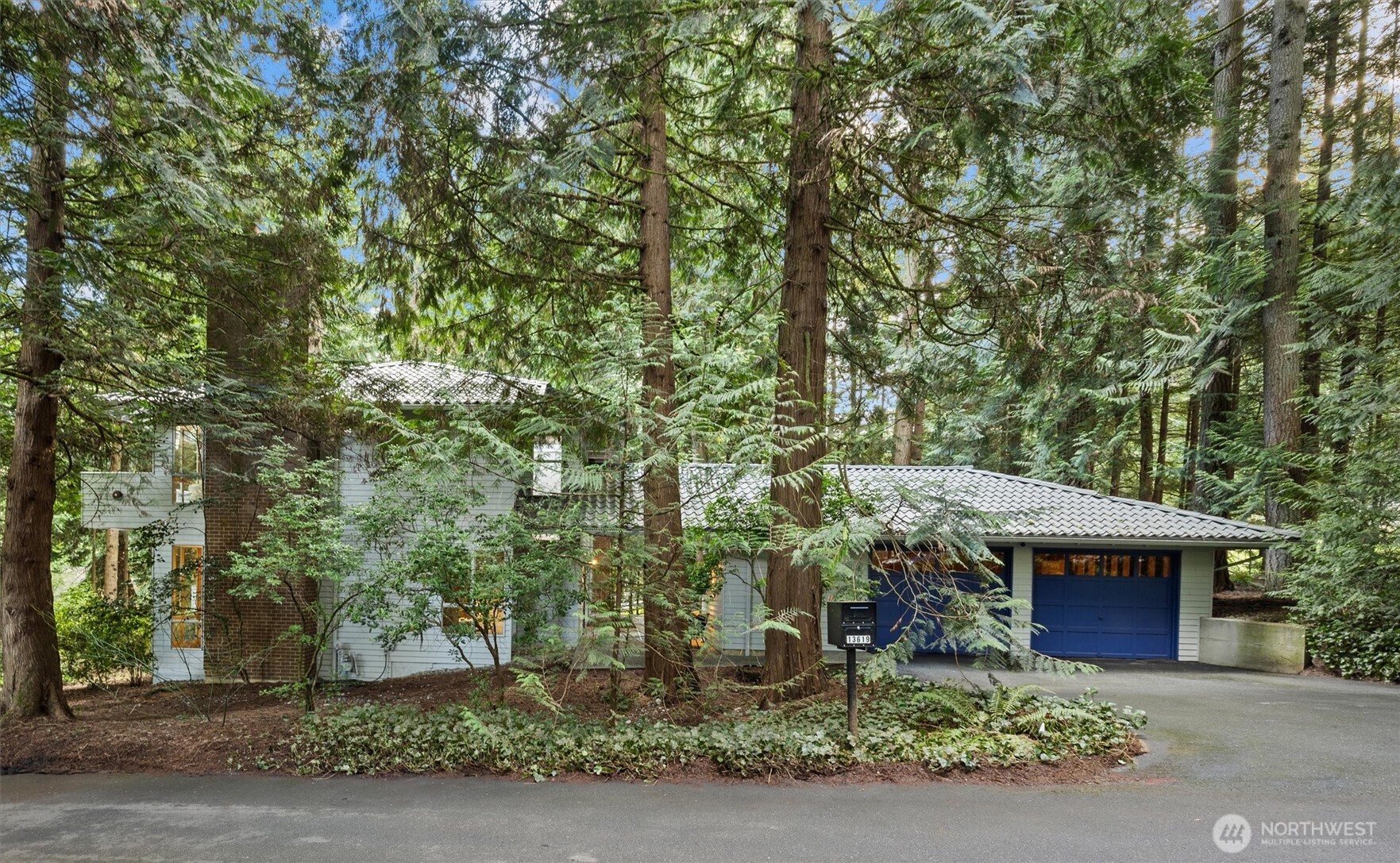 13619 NE 28th Street Bellevue WA 98005