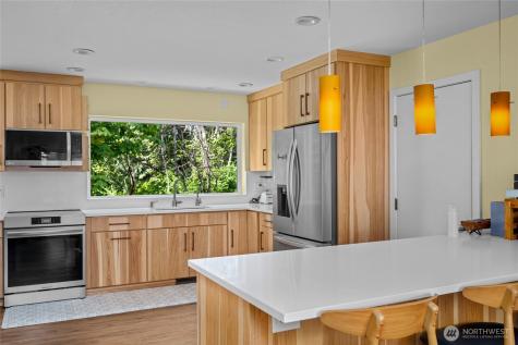 1311 Clearbrook Drive Bellingham WA 98229