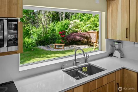 1311 Clearbrook Drive Bellingham WA 98229