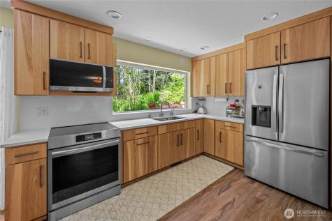 1311 Clearbrook Drive Bellingham WA 98229